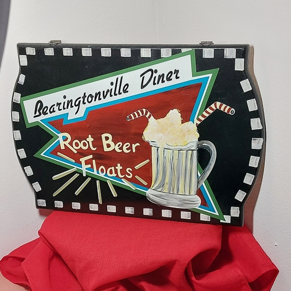 Bearingtonville Diner Root Beer Floats Wooden Wall Sign/Plaque - Picture 5 of 9